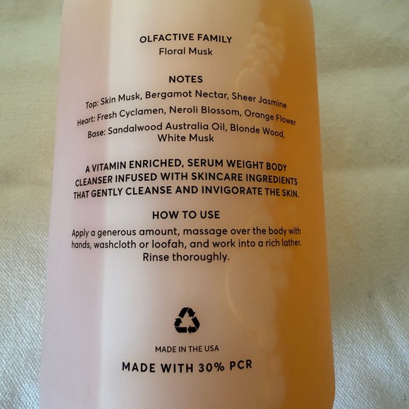 16 oz Phlur Body Wash and lotion set - Picture 5 of 5